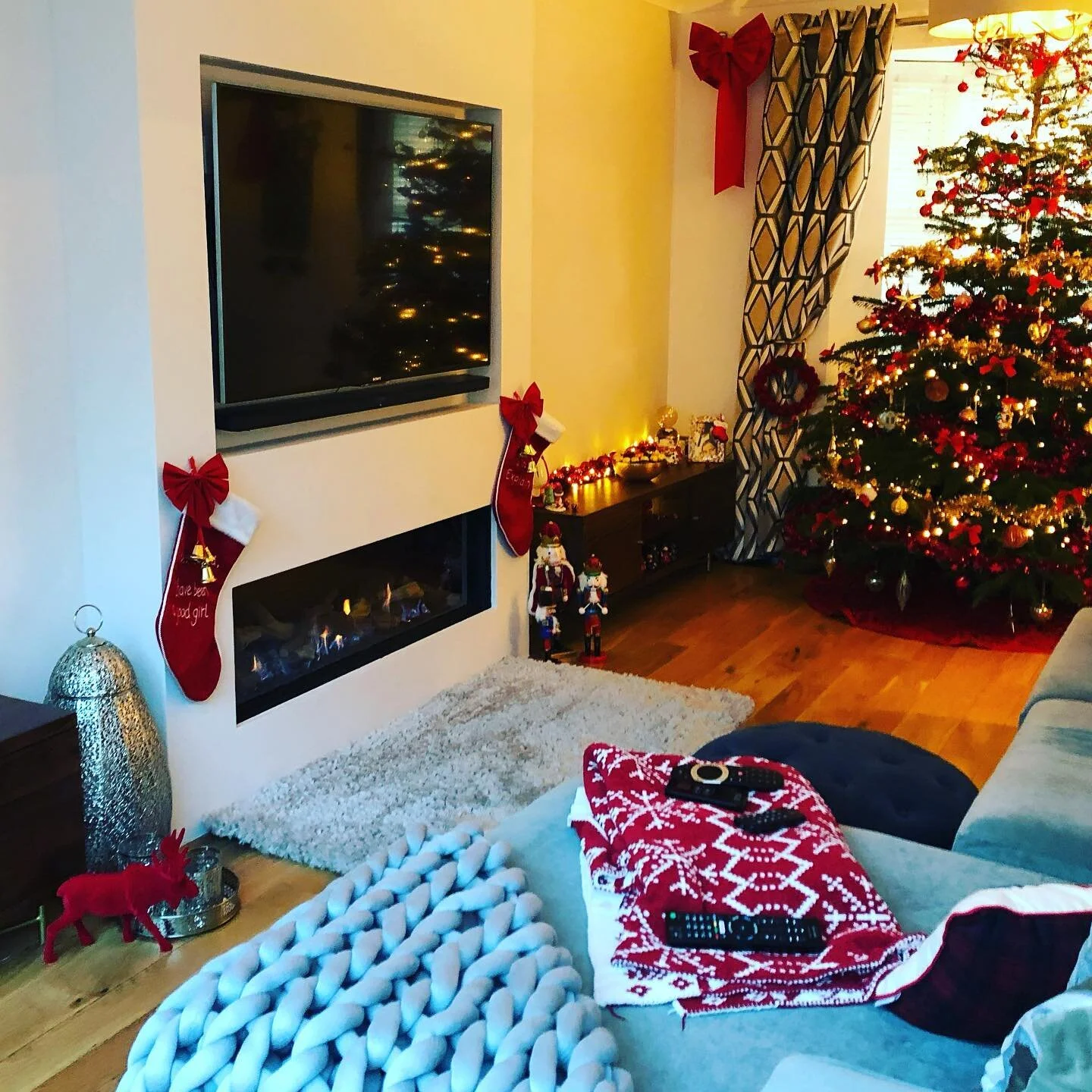 Home Christmas grotto looking perfect and the epic looking Ortal 130front gas fire drops in like a dream with the festive vibe, looks great with the tv and sound bar recessed and perfect lines and dimensions with the fire, we built the casement using
