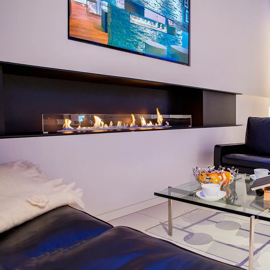 Montreal-Panorama-e-ribbon-showroom-2.jpg