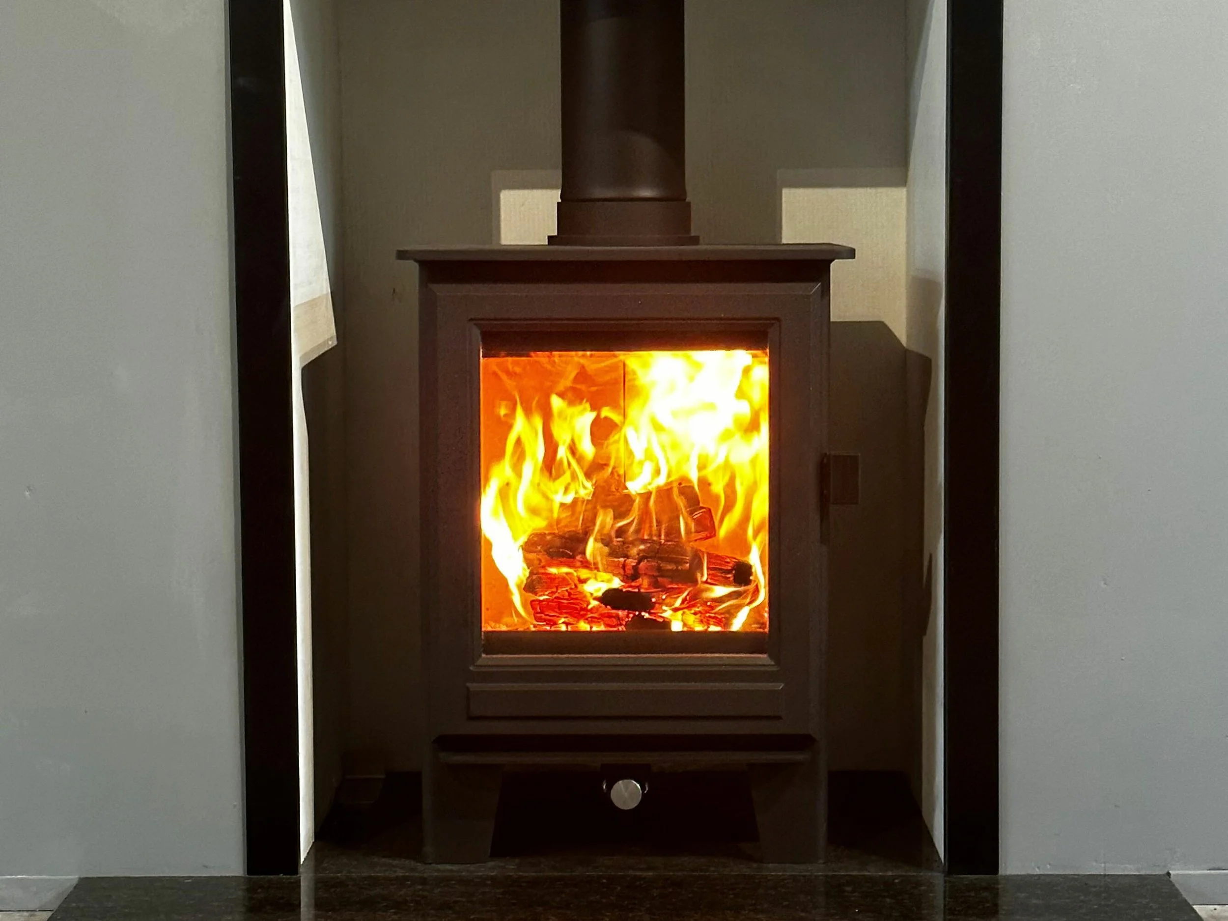 Clock-Brochure-Compact-Fireplace.jpg