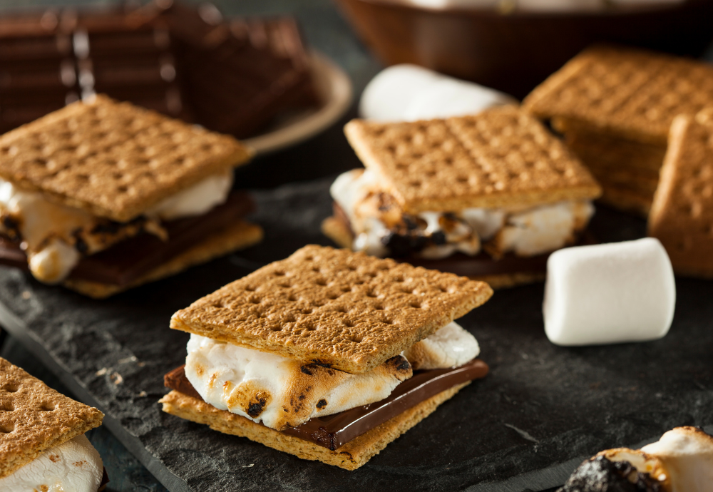 yummy looking marshmallow biscuits