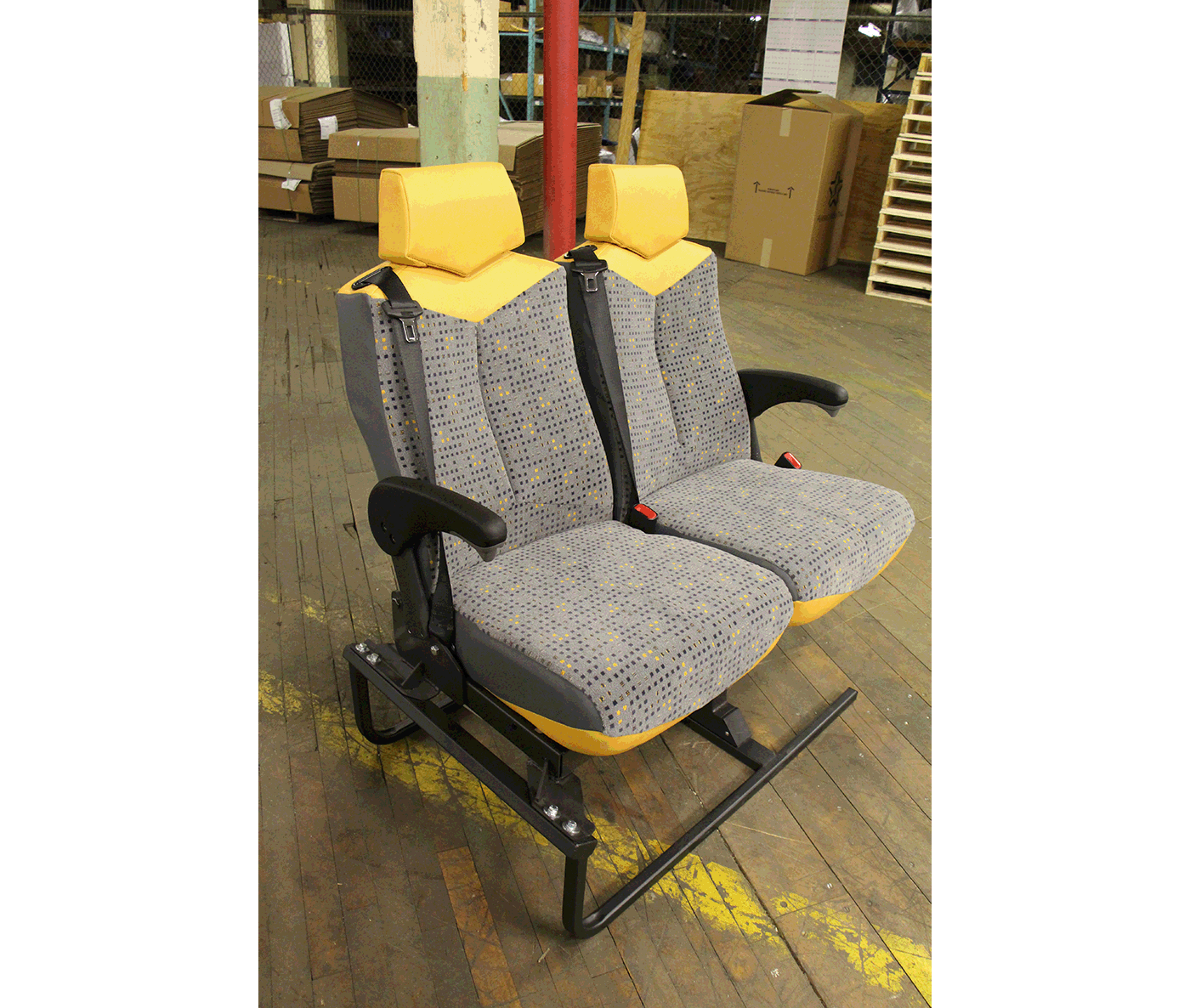 recliner 12 w side margins.gif