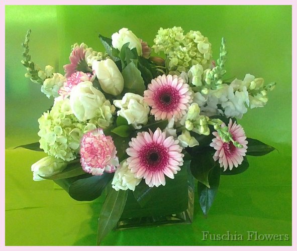 pink mini gerberas.jpg