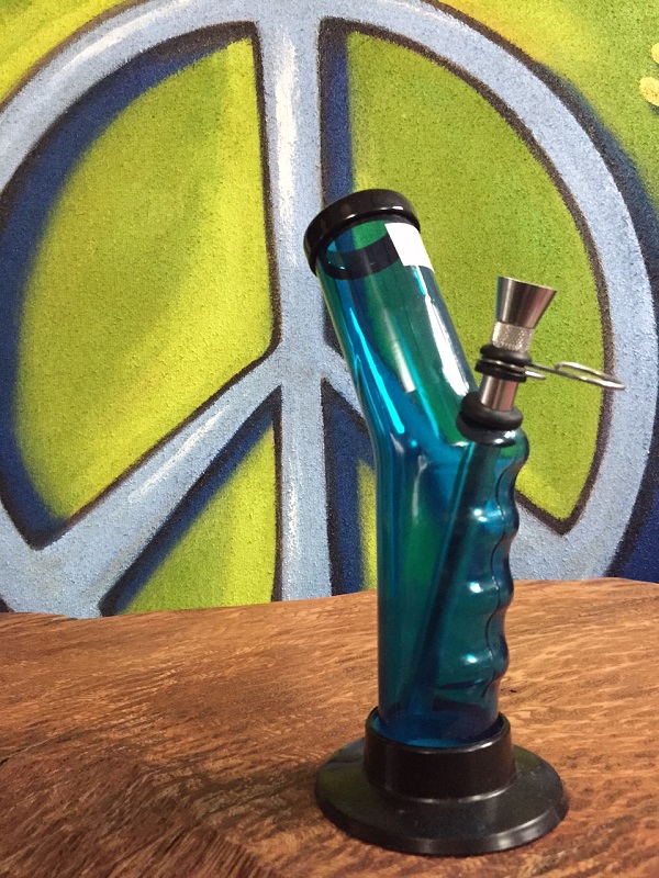 blue acrylic water pipe with handgrip
