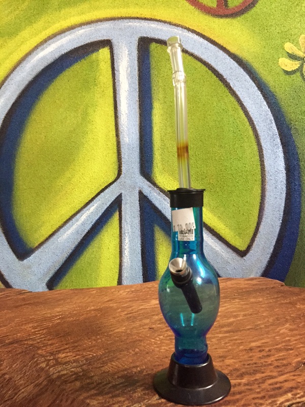 short blue acrylic water pipe