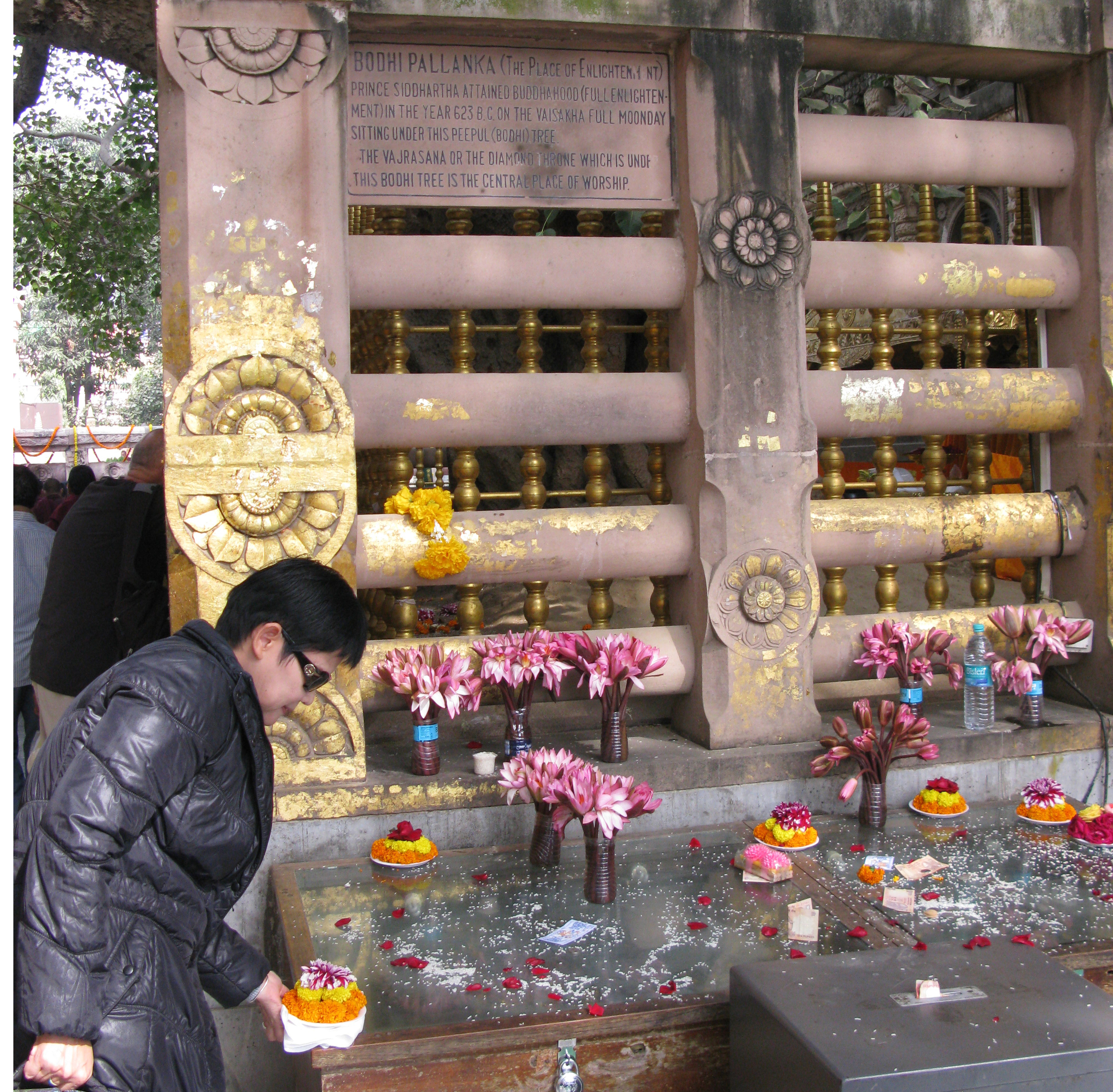 VAJRASANA THRONE.jpg