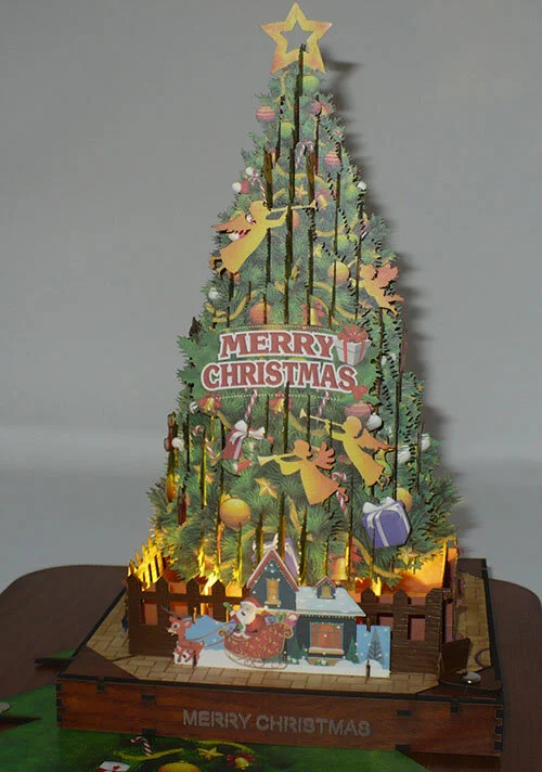 Chirstmas tree.jpg