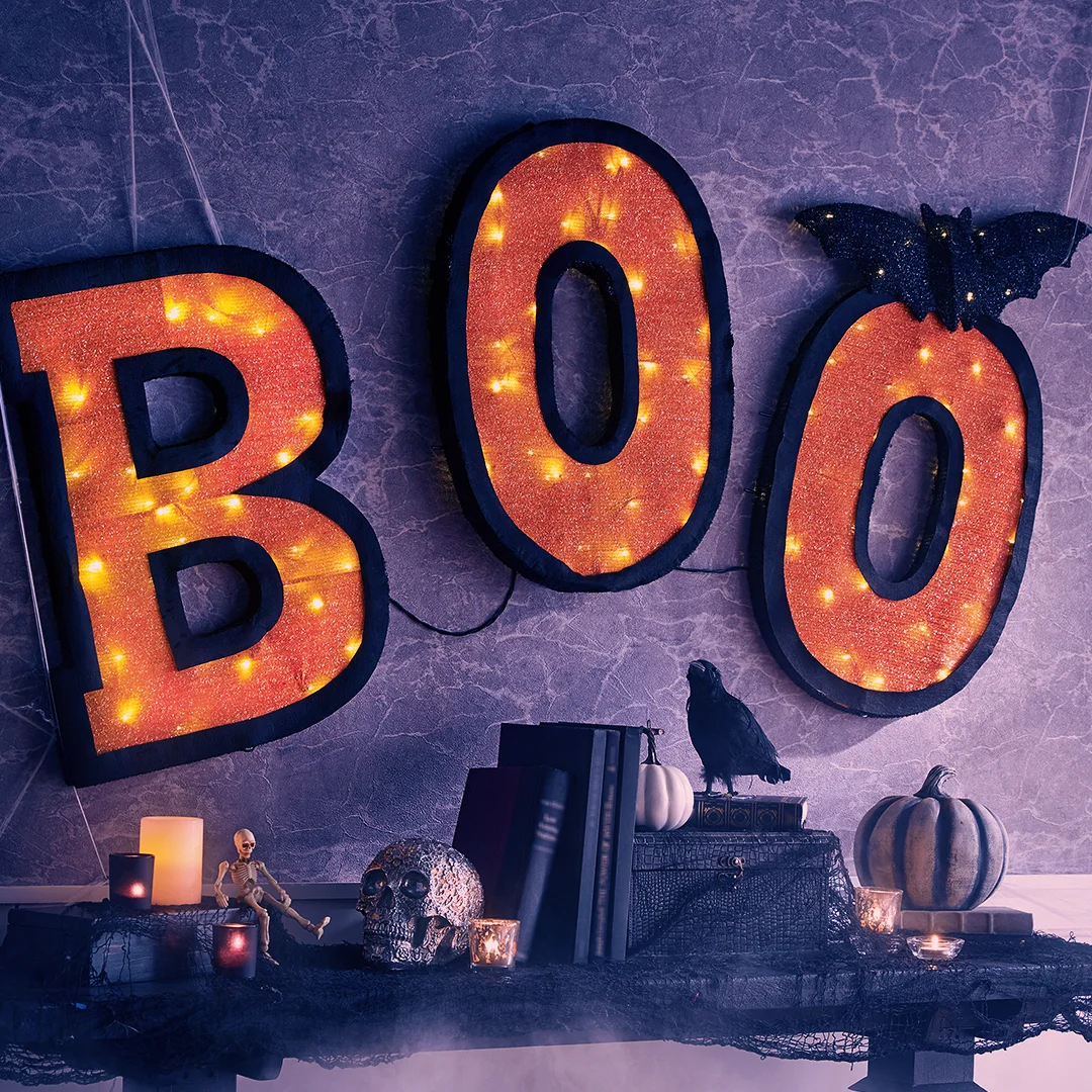 D28OHalloweenConversionCasualFBCarouselAd1_2HalloweenDecor.jpg