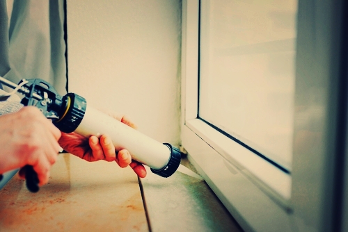 caulking-window.jpg