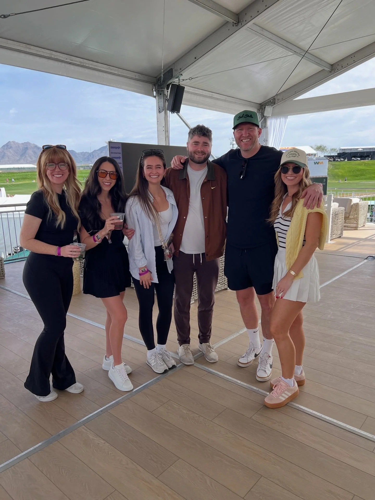 Great day with vendors and friends at the Greenskeeper😎🫶