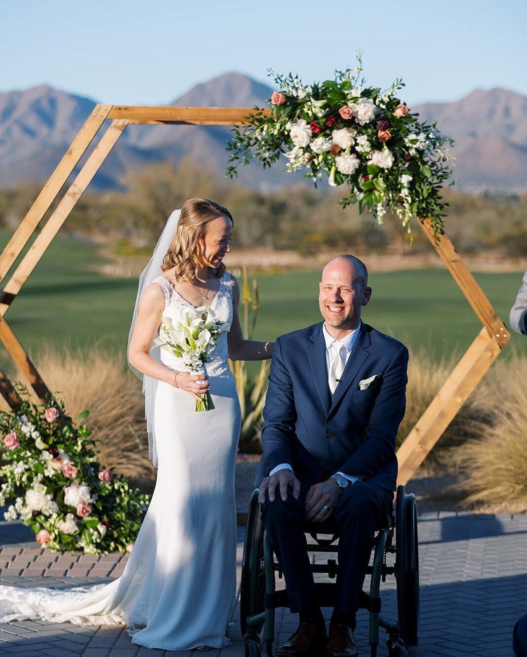 Sneak peeks from Kristi and Kyle's sweet wedding at Talking Stick Golf Club

Vendors:
Venue: @talking_stickgcweddings 
Photos: annieprattphoto
Planner: @adaytocherishweddings
DJ: @verumlux_djs @carsonfitzzz
Florist: @flowersbyjodi 
Hair &amp; Makeup: