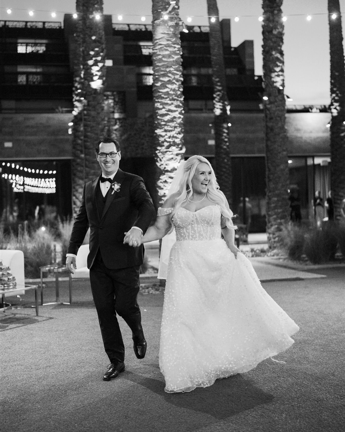 Maddie &amp; Kevin | Grand Hyatt Scottsdale

It always helps when the B+G bring the party with them. 🙌 

VENDOR TEAM:
@lakievents
@hyattscottsdaleweddings
@jonathanallisonphotography
@thefloraltheory
@idiehdesign
@decoinkdesigns
@hvhfaces
@epicparty