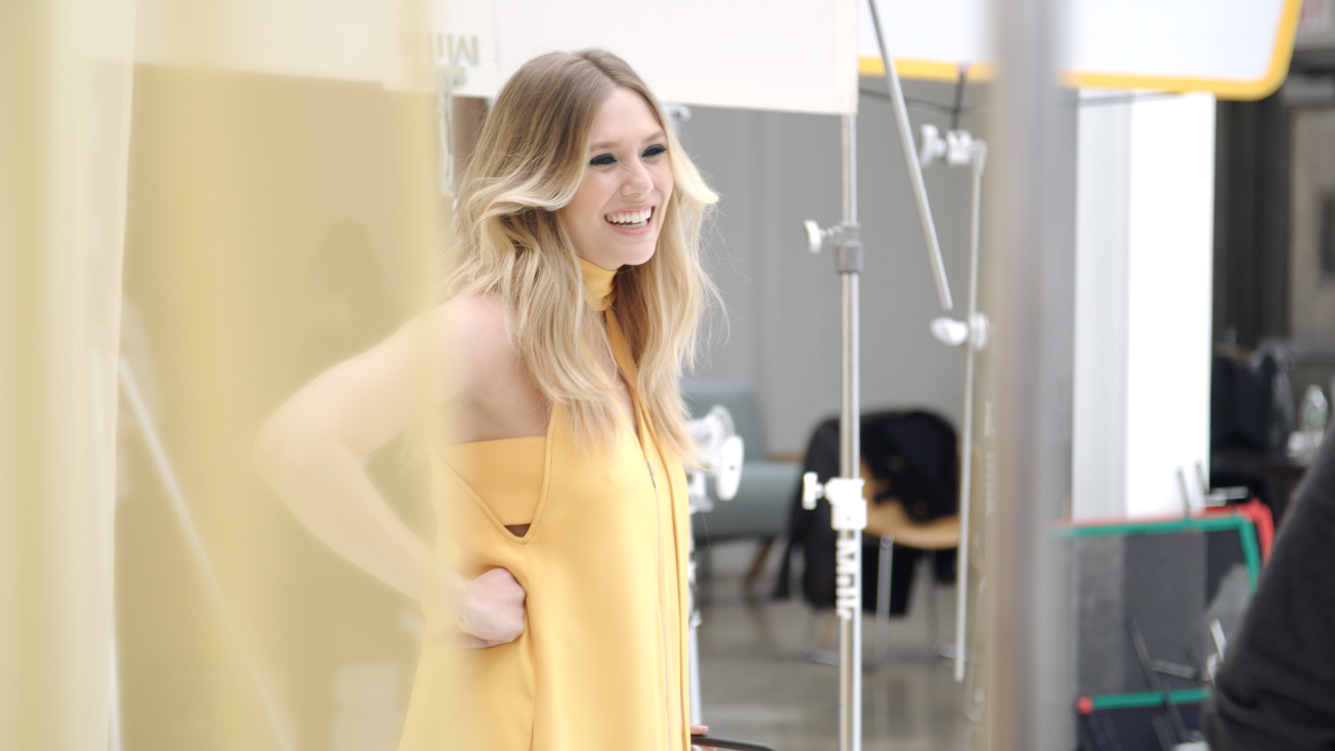 AL_Elizabeth Olsen Cover BTS_030916_Still 002.jpg