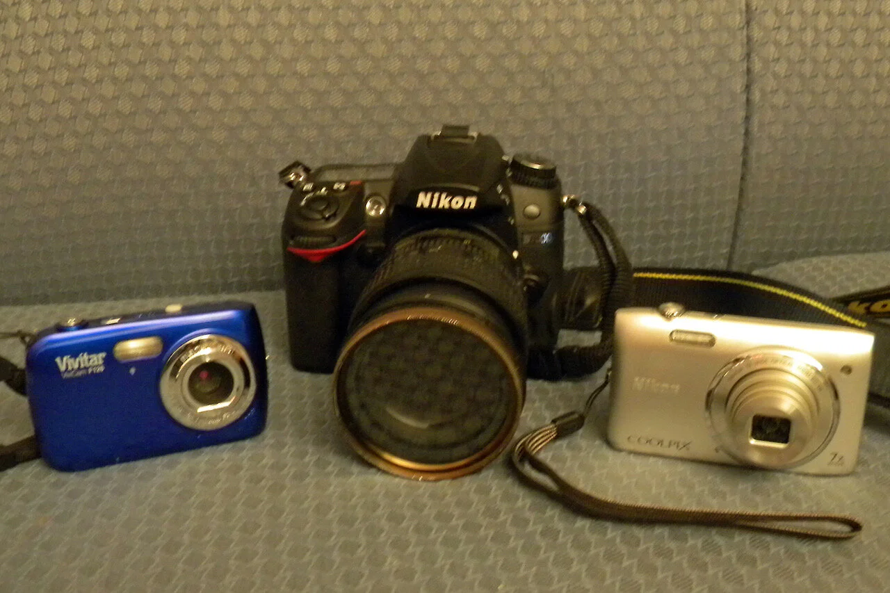 digital cameras.jpeg