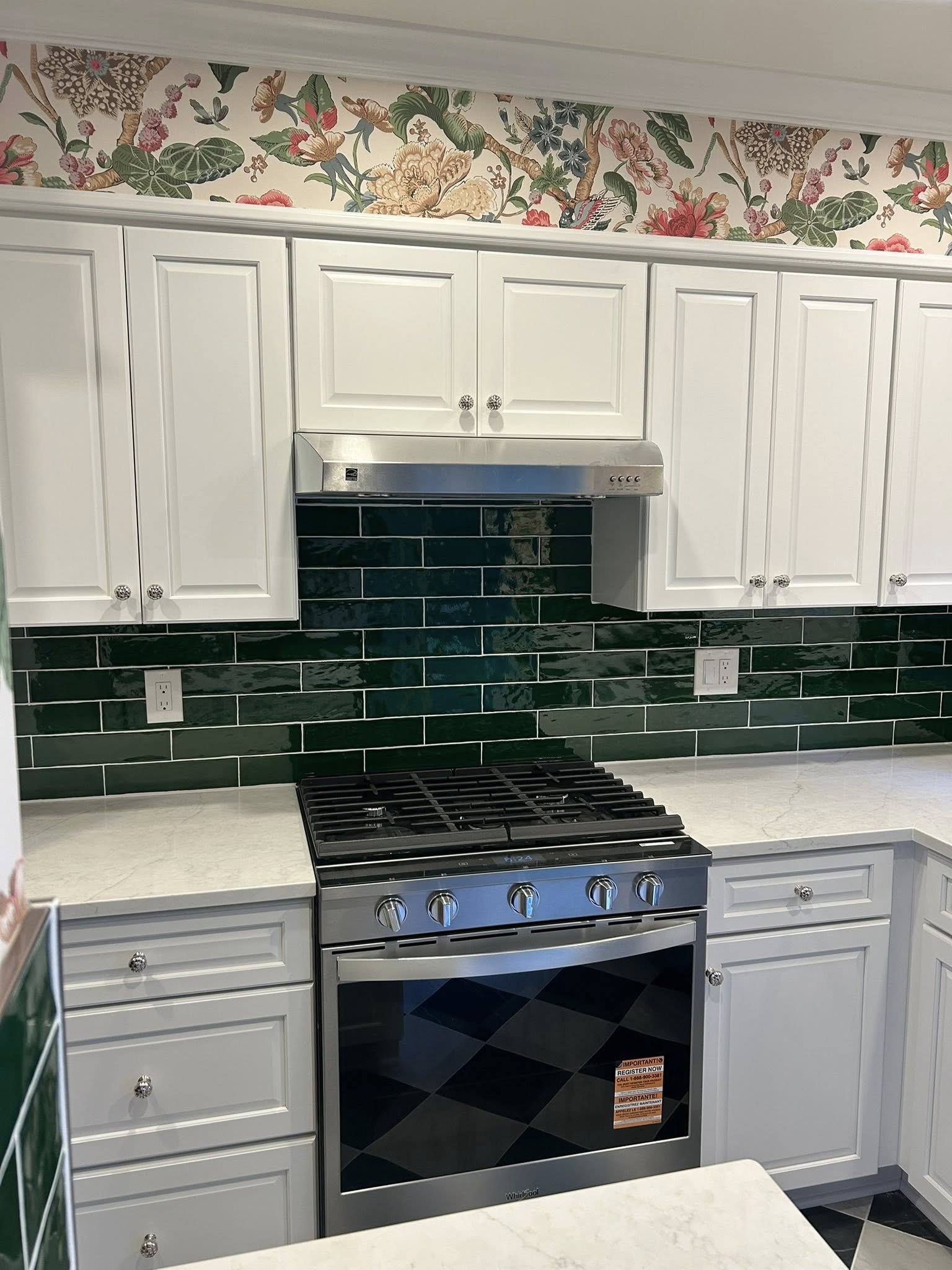 wall paper kitchen.jpg