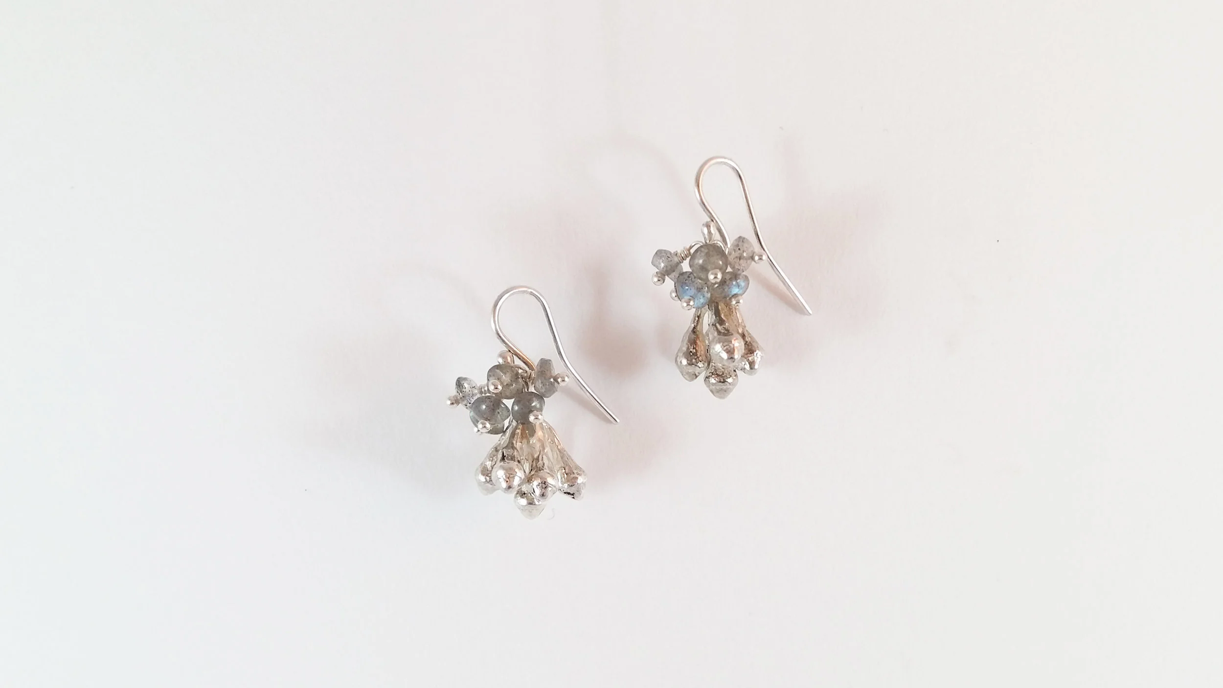 Boucles d’oreilles Batéguier en Argent 925 et Labradorites