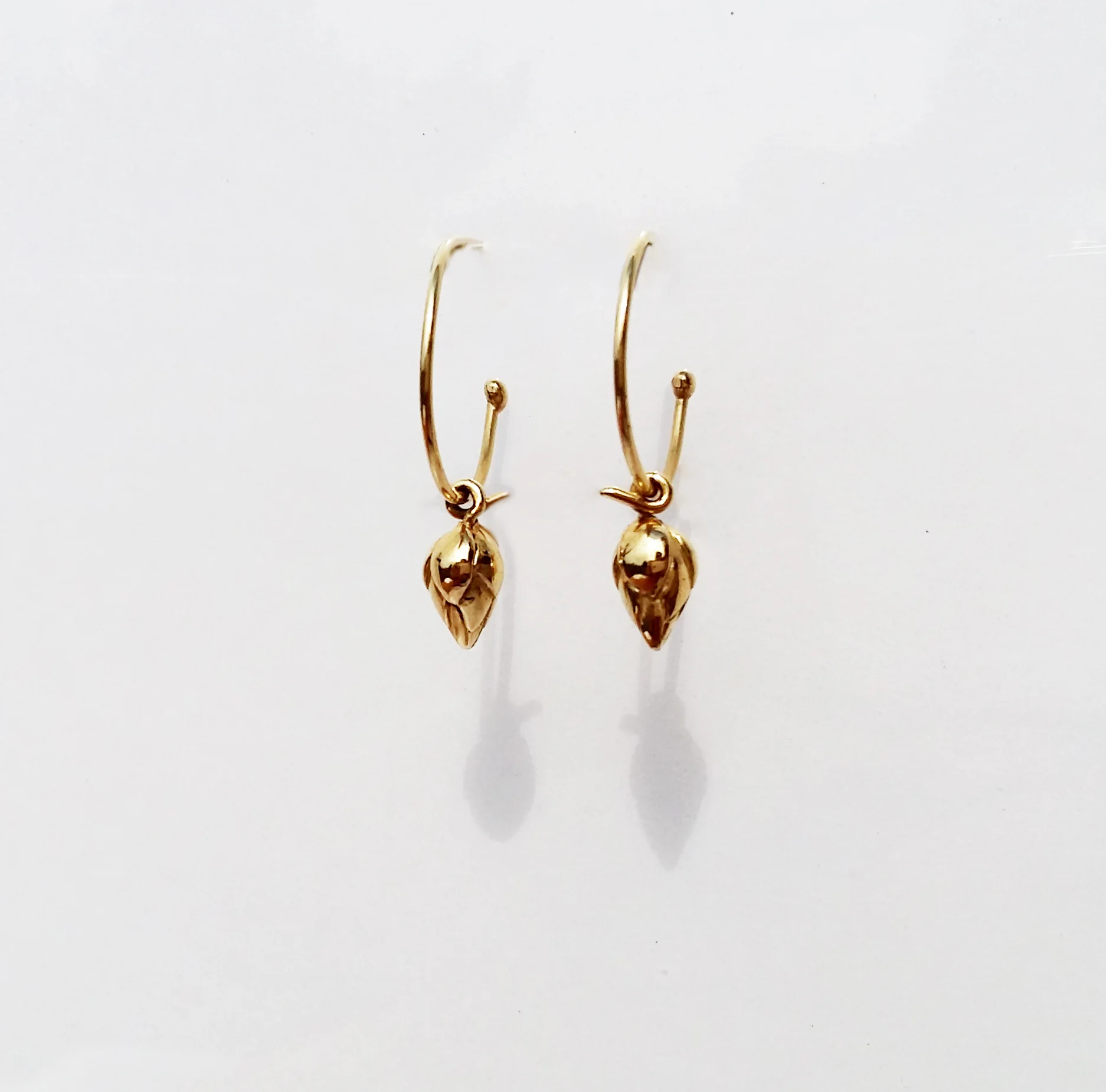 Boucles d’oreilles Nénuphar en or jaune 18K