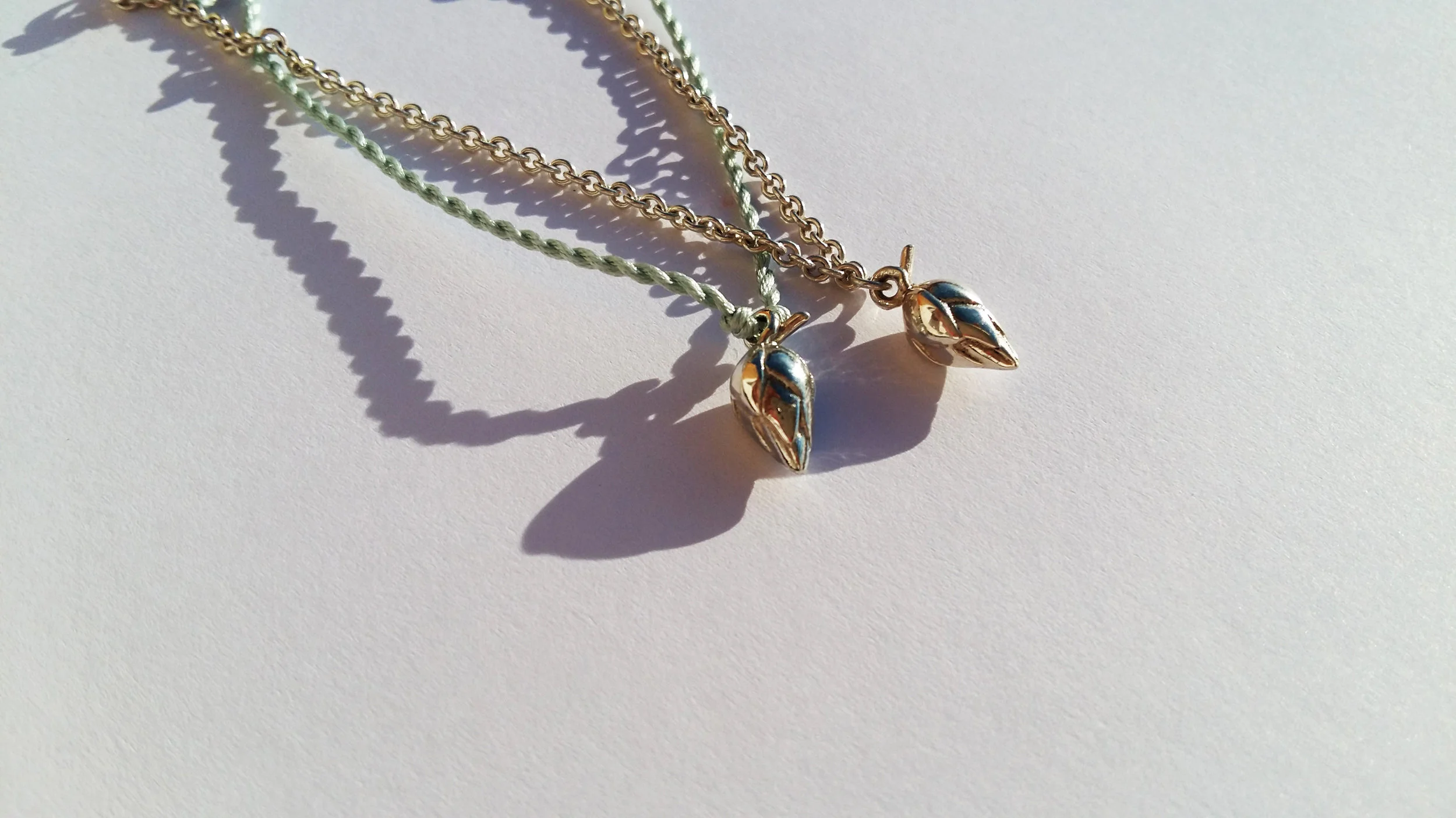 Bracelet motif Nénuphar Argent sur chaîne forçat ronde en argent