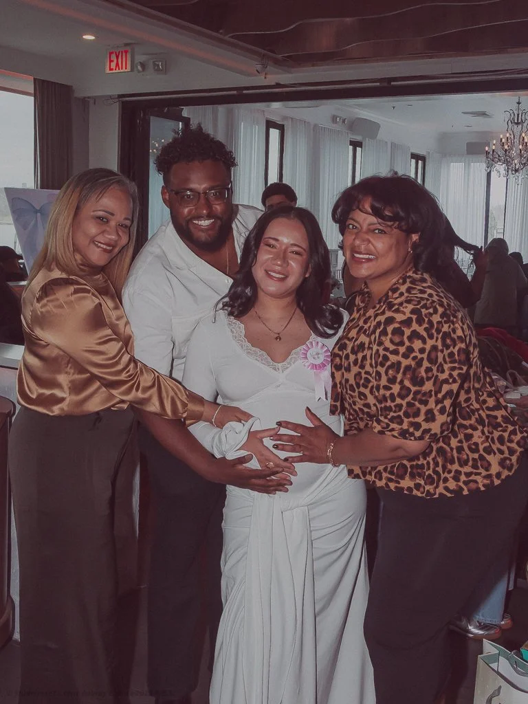 Gender Reveal Raydi n james studioROSE11 -15.jpg