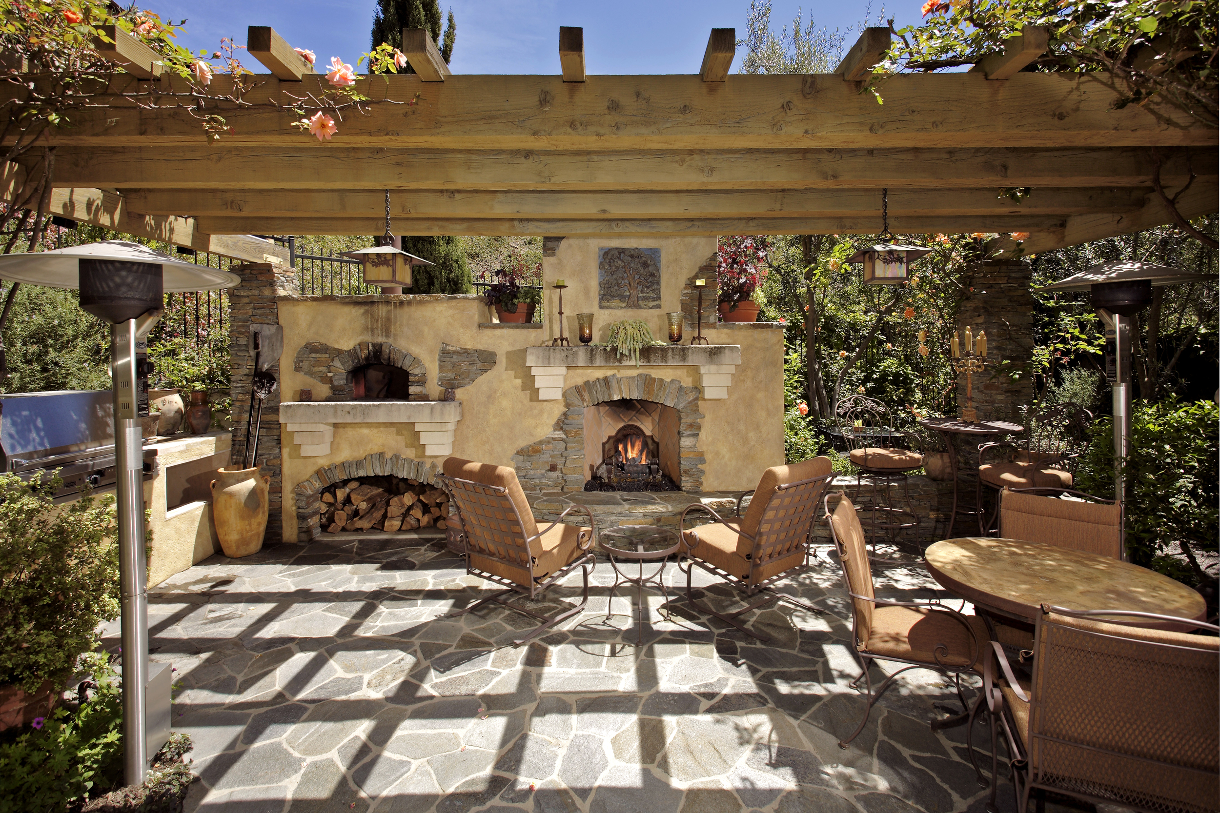 +Cowles-Amador-patio2.jpg