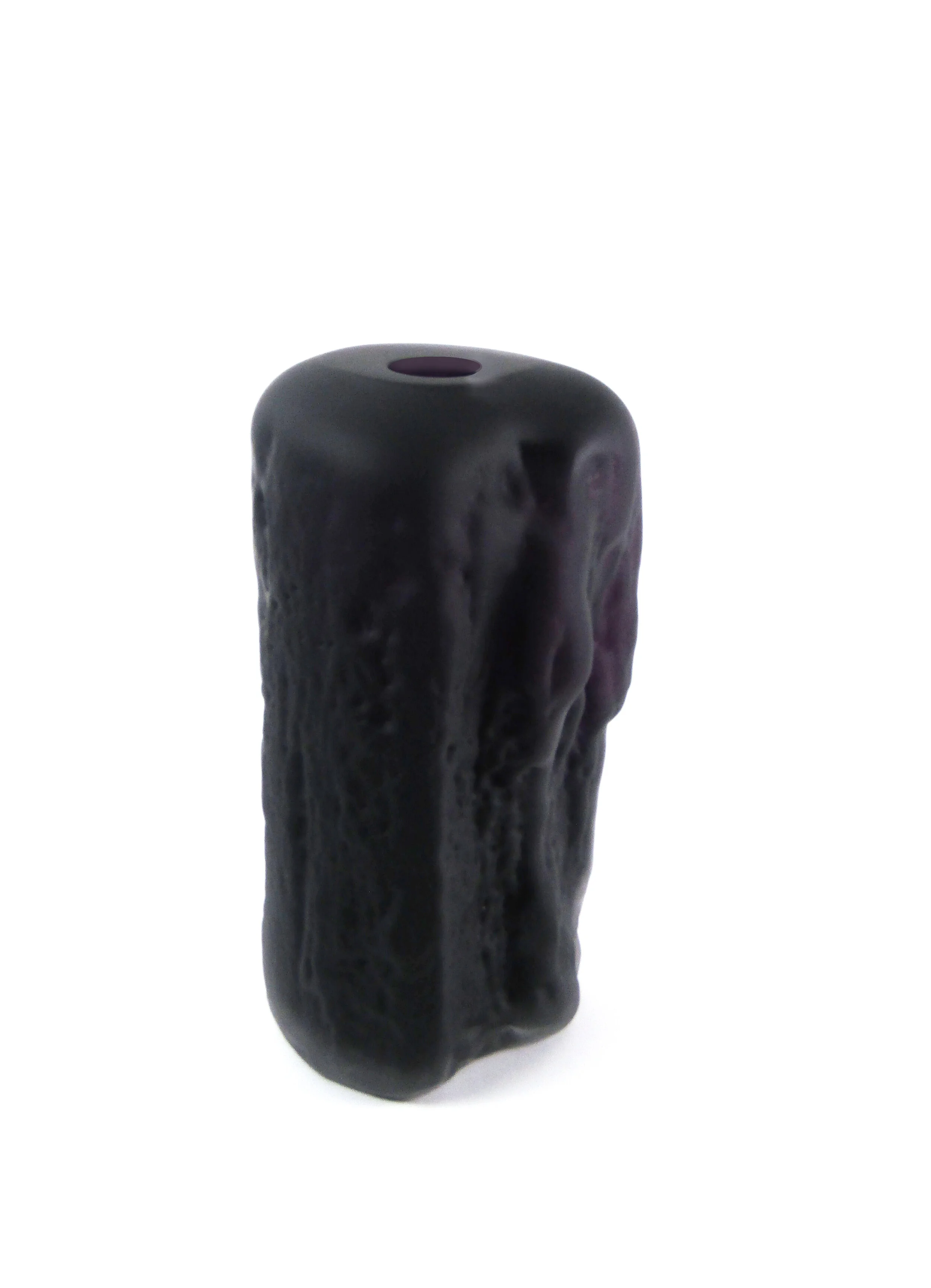 log-vase-matteblack_esquestudio.jpg