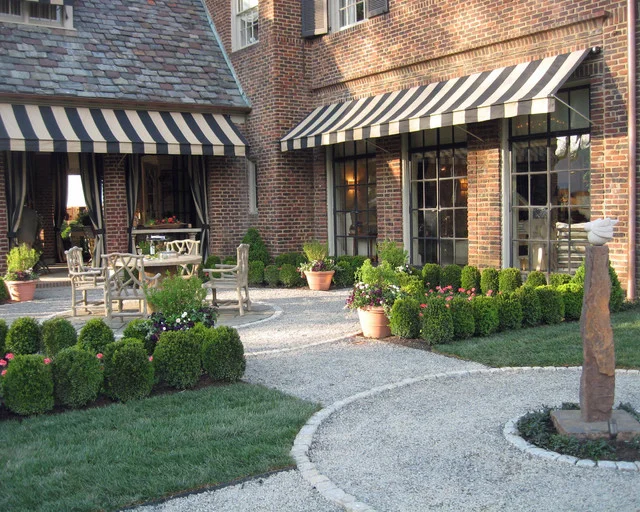 The gravel path leads to style