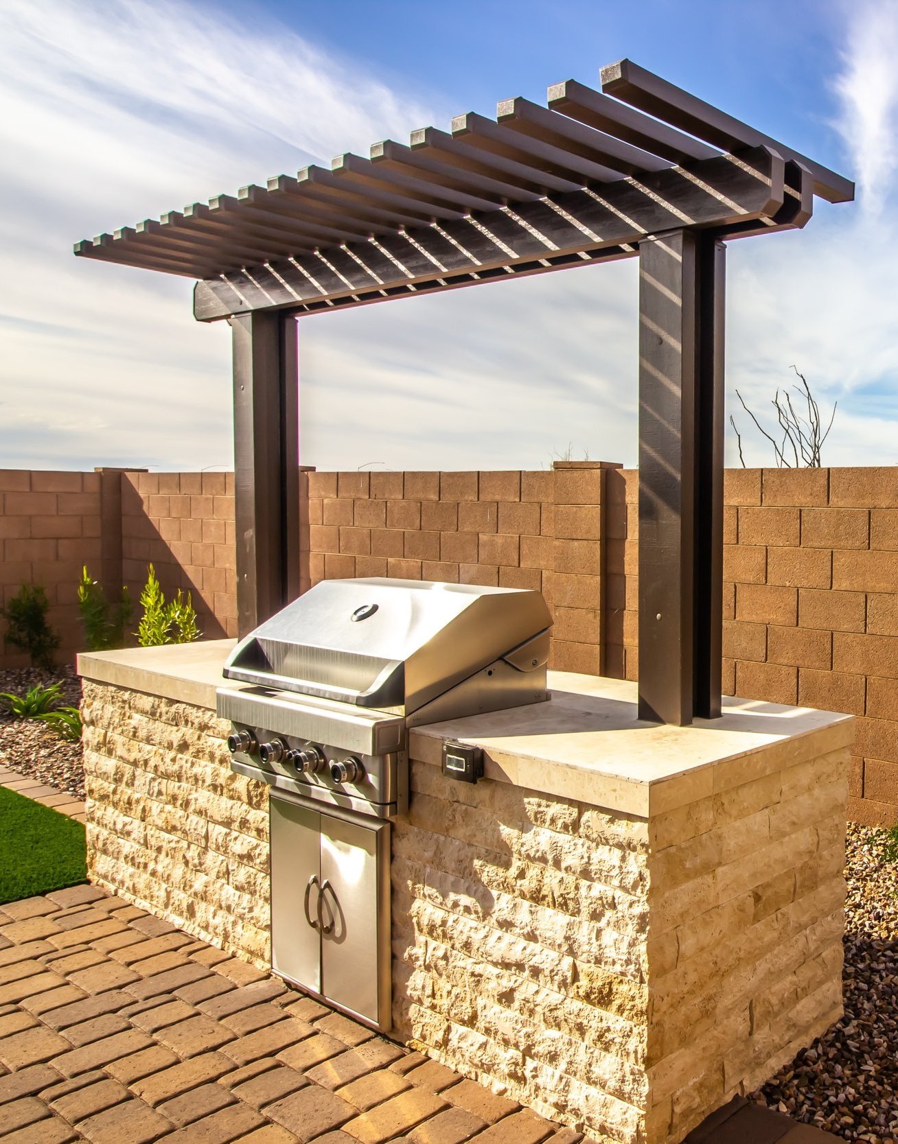 Outdoor Kitchen Countertop: Best Materials For Durability And Style