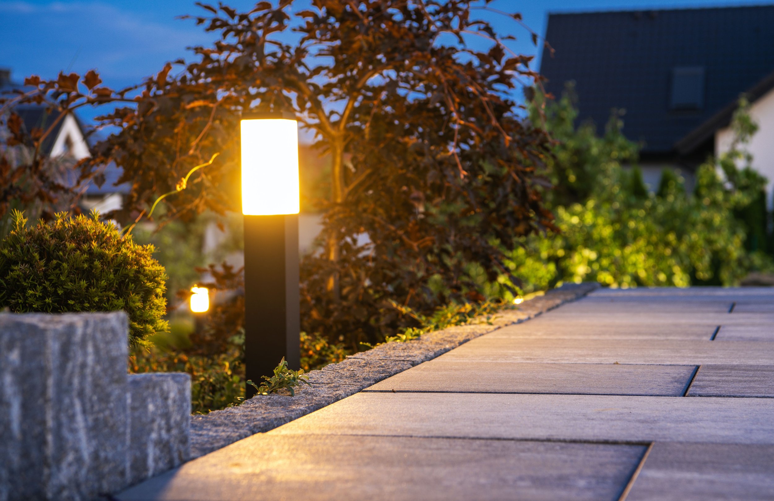 getting inspired: 6 excellent landscape lighting ideas for your