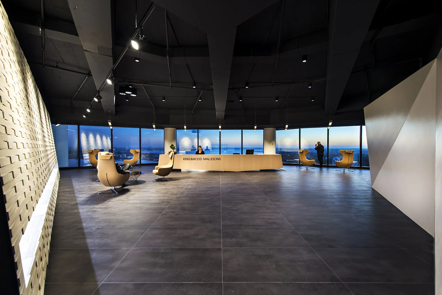 KING &amp; WOOD MALLESONS