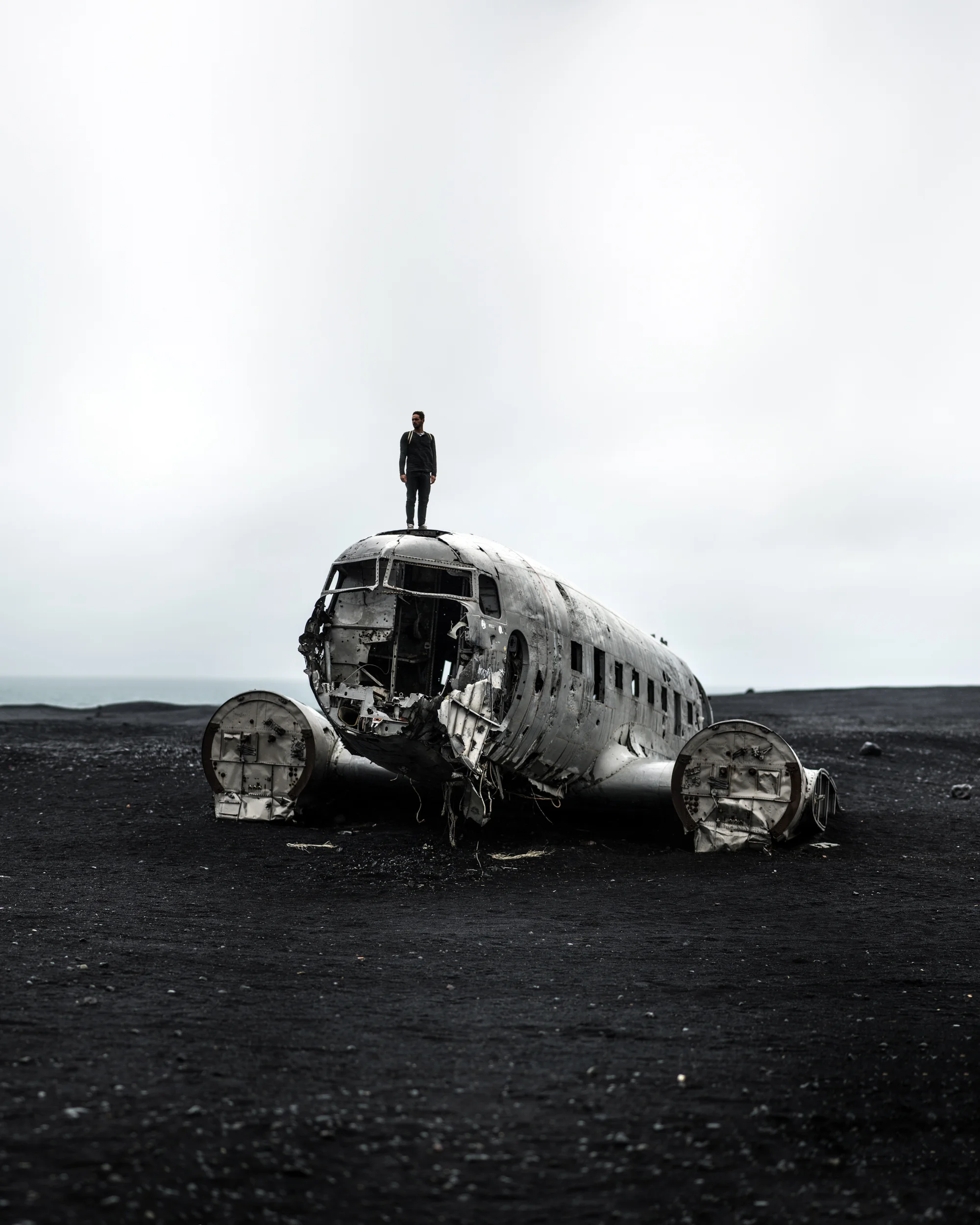 iceland_plane.jpg
