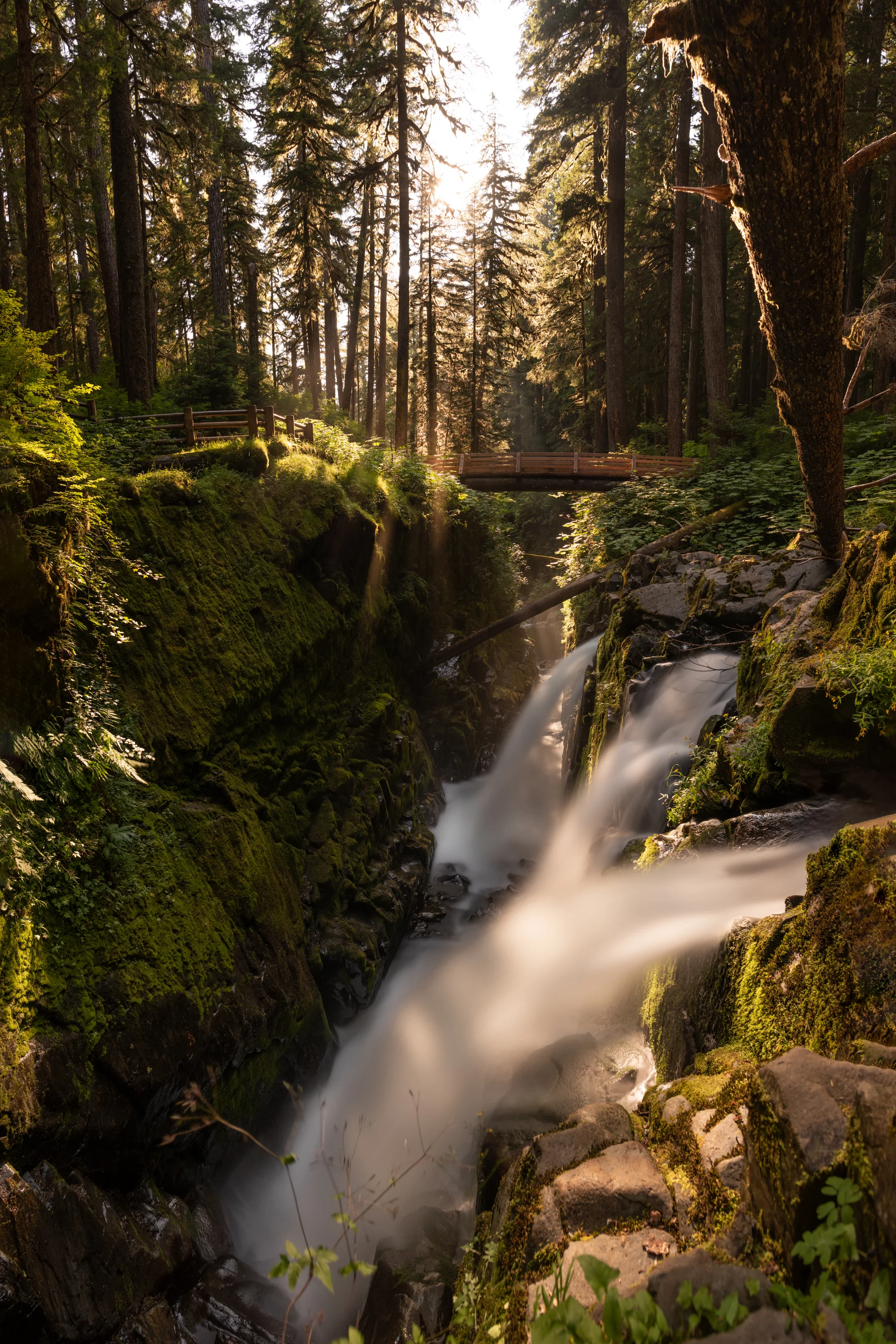 (With 10 stop ND filter. 30 seconds, f11, ISO 64)
