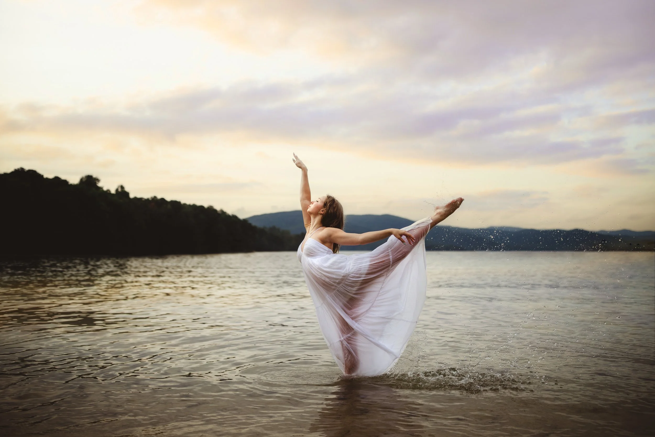 AshlynDance-A61A0447-Edit.jpg