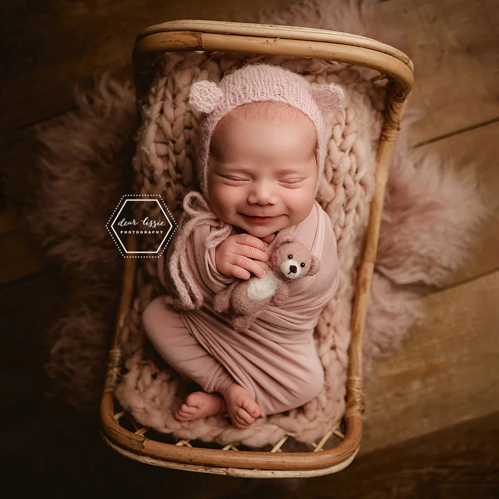 She was the perfect little Pretty in Pink princess! Meet Oakley.

#babyphotography #dearlissie #givemeyourbabies #greenvillenewbornphotographer #idoitforthesnuggles #kiddingaroundgreenville #newborn #newbornbaby #newbornboy #newbornphotographer #newb