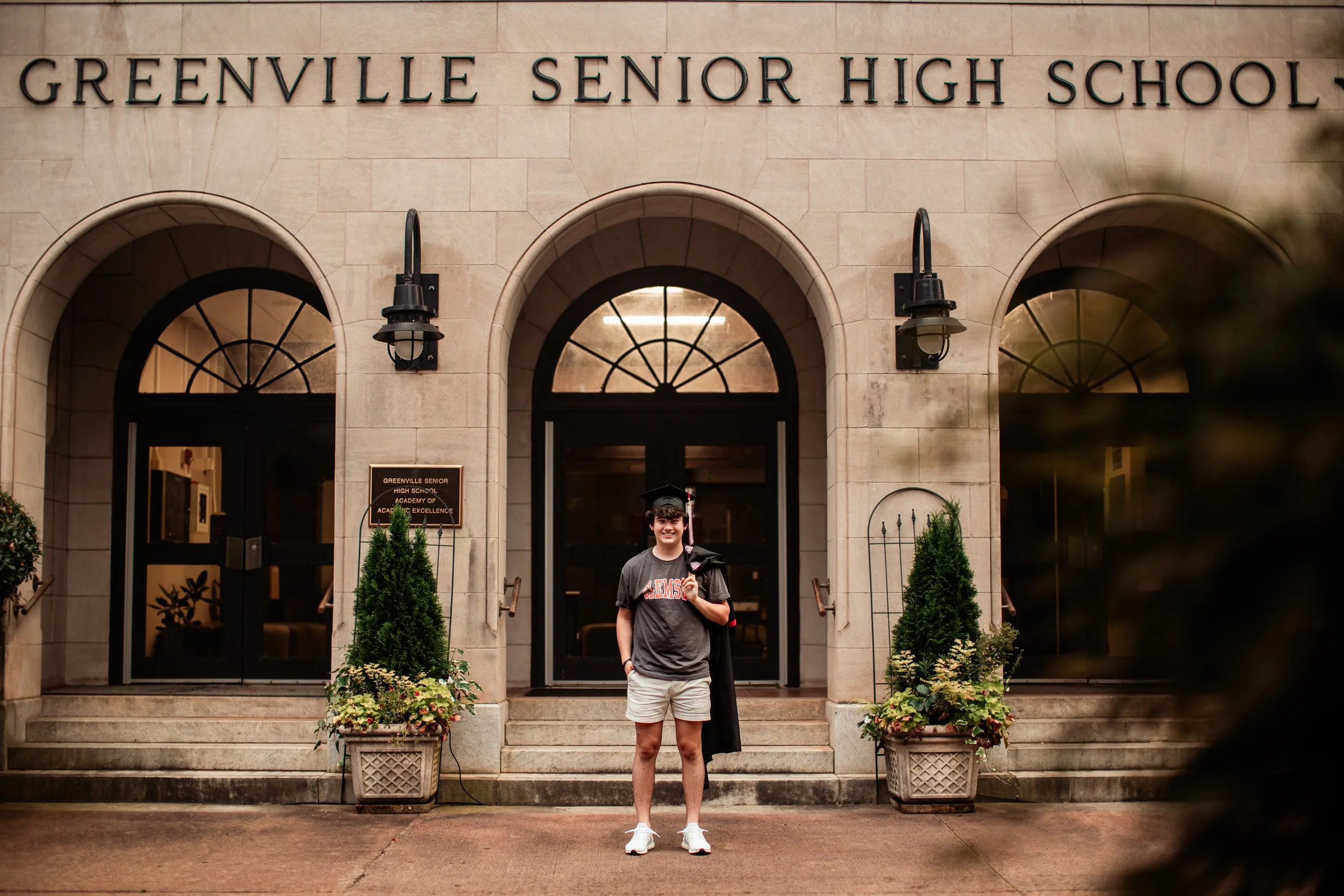 AaronSenior-A61A7761-Edit.jpg