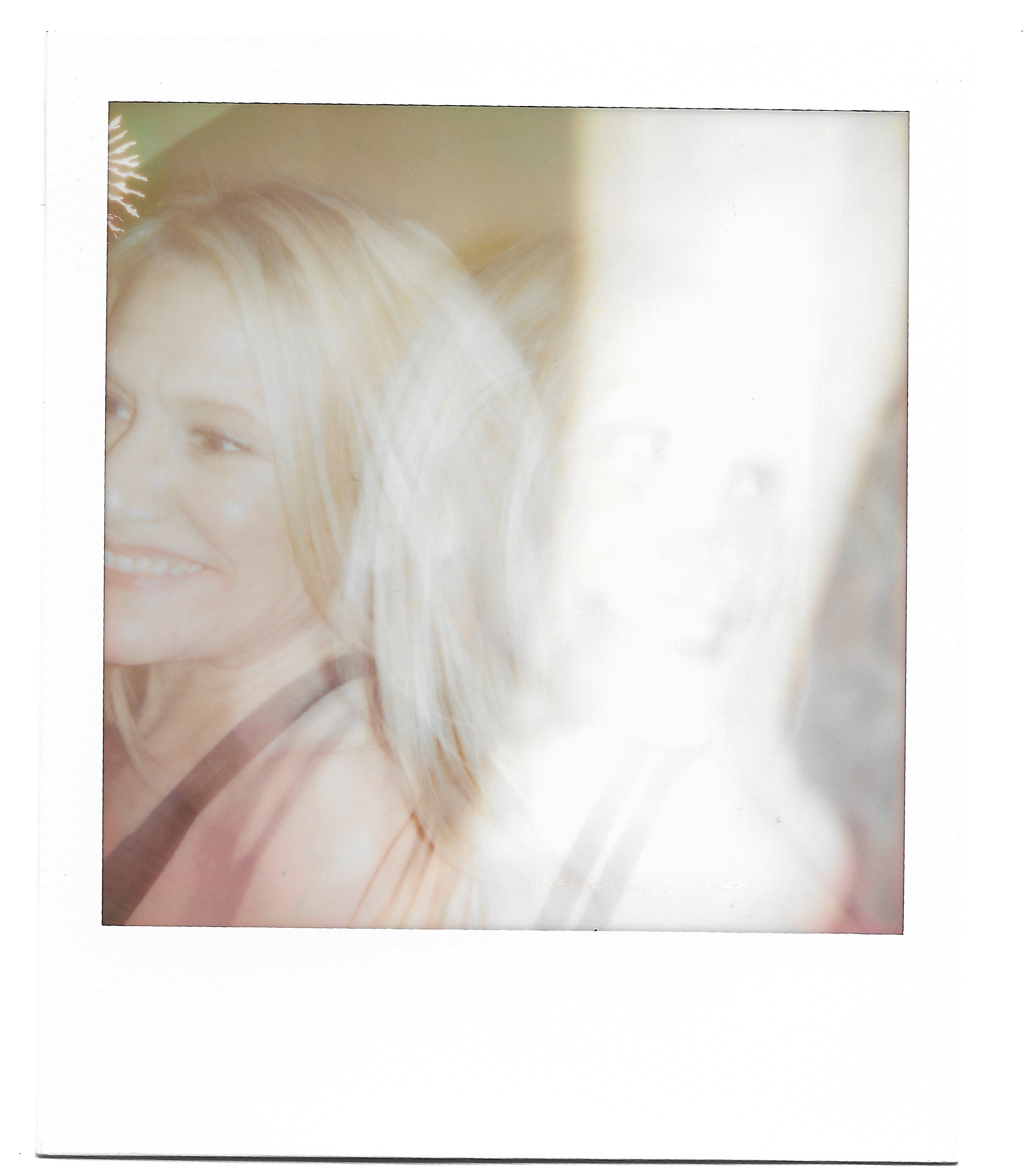 POLAROIDS 21.png