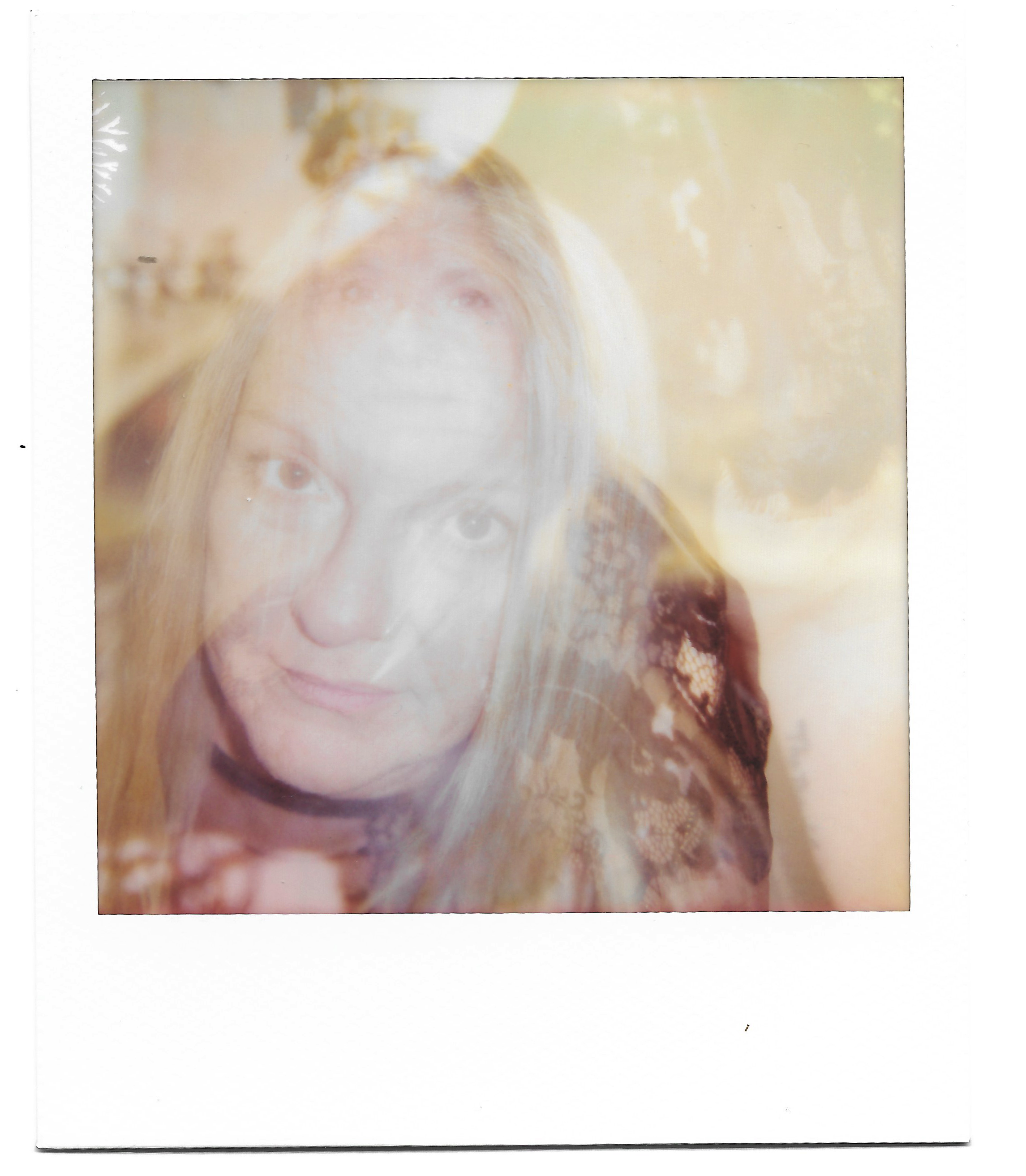 POLAROIDS 19.png