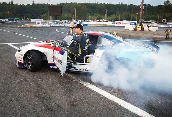 If I'm honest, the best part of the Deane/Aasbo battle was Deane giving Aasbo an 'Uber' lift to the Podium stage after his car broke down on track. 