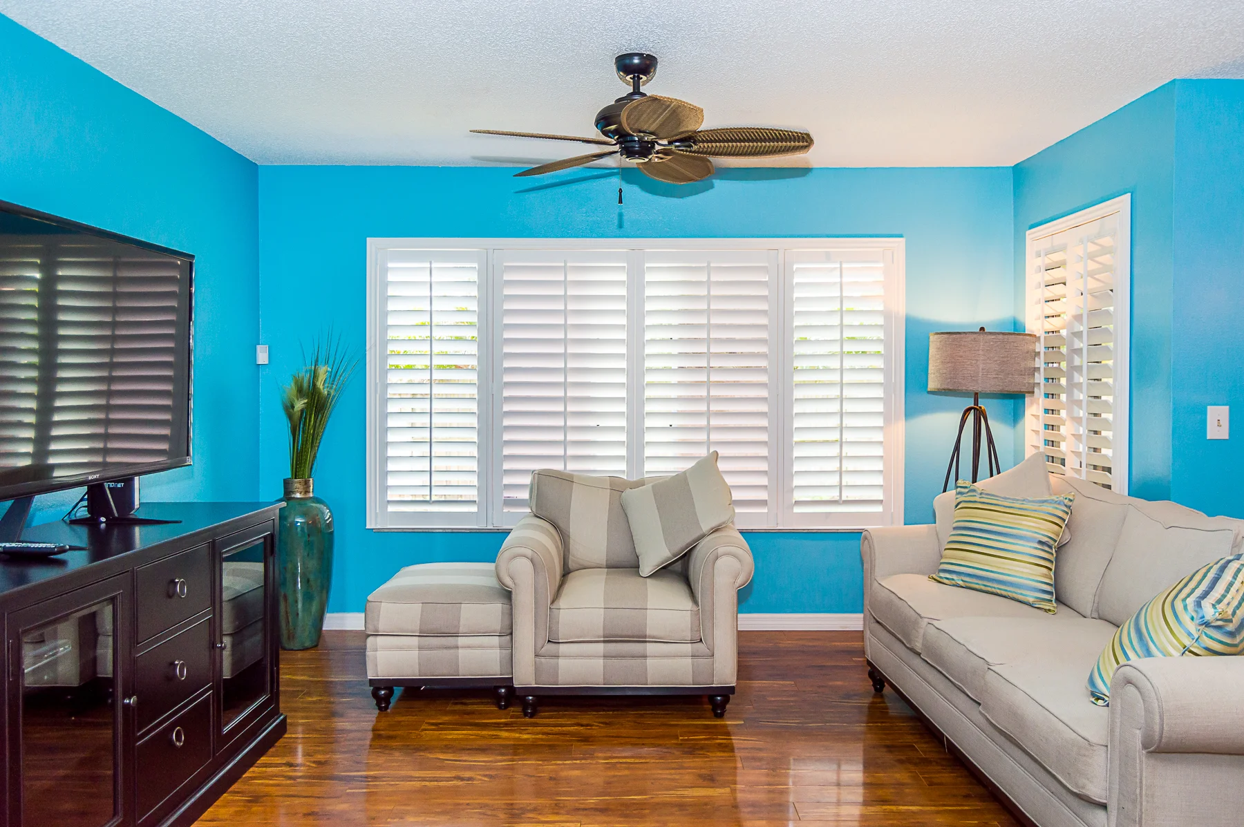 712 Glengary Lane (High Res)-11.jpg