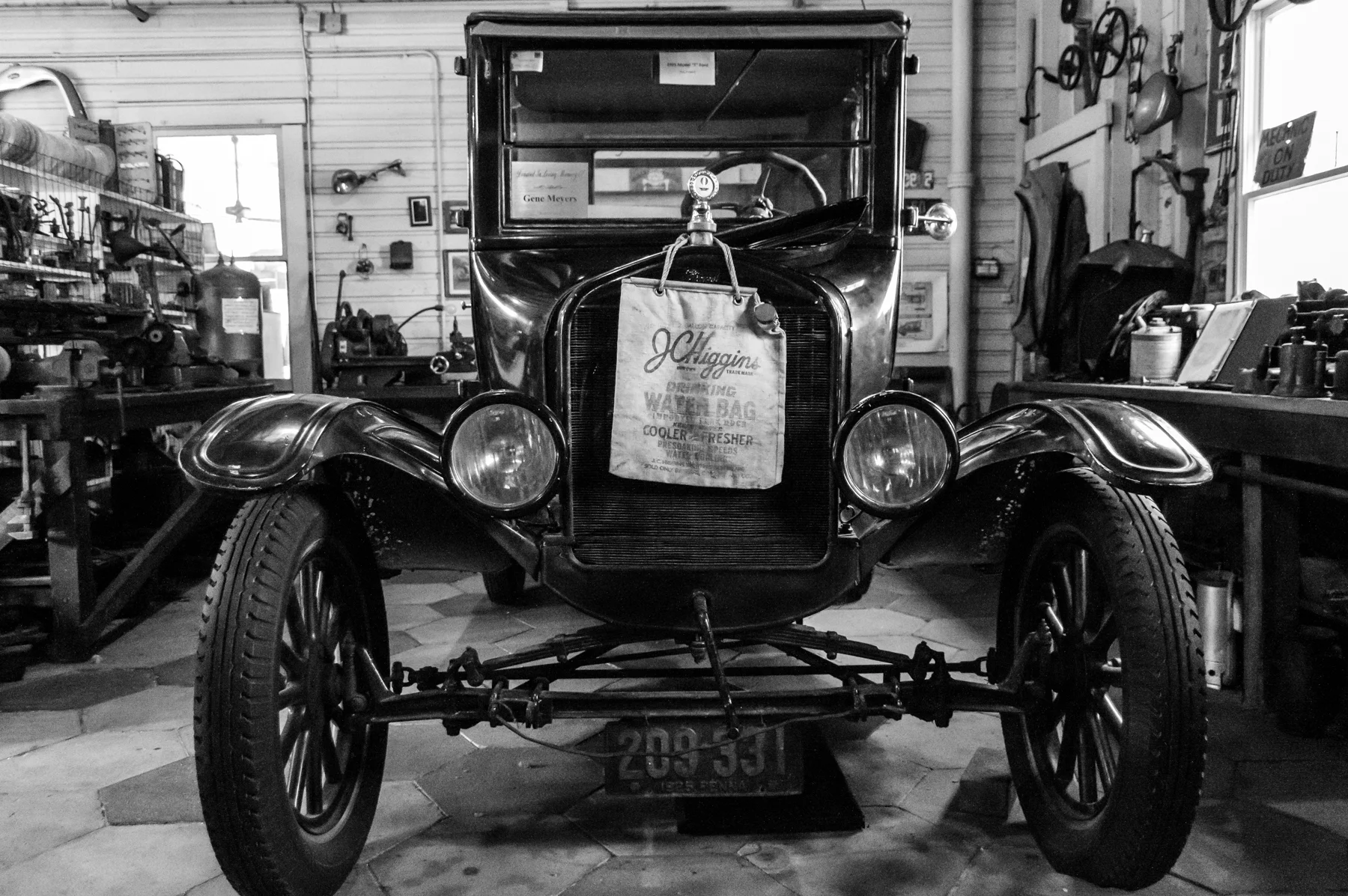 Heritage Park B&W-14.jpg