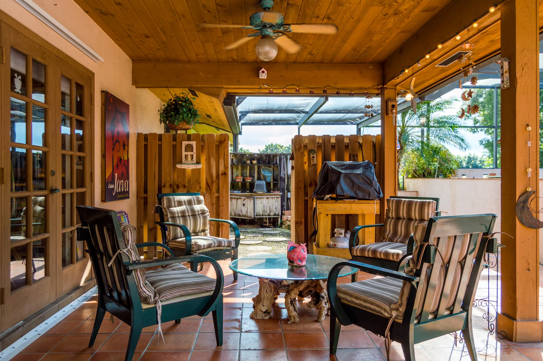 24210 Hi Res Rear - 52.jpg