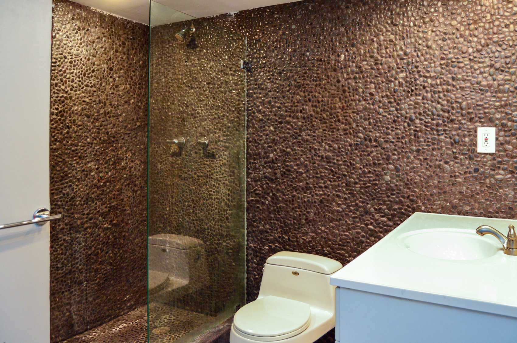 1801 S Treasure Drive #119, North Bay Village-27.JPG