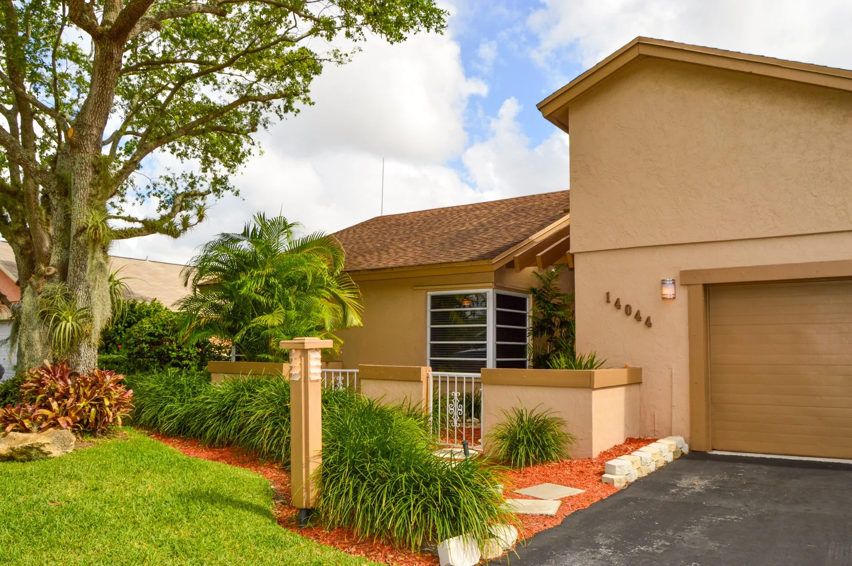 14044 SW 107th Ter-04.JPG