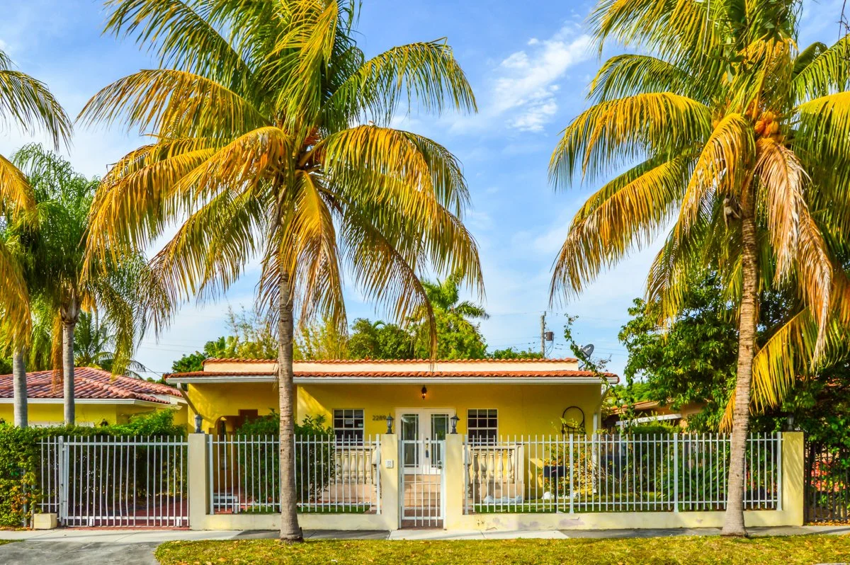 2289 SW 23rd Ter-01.JPG