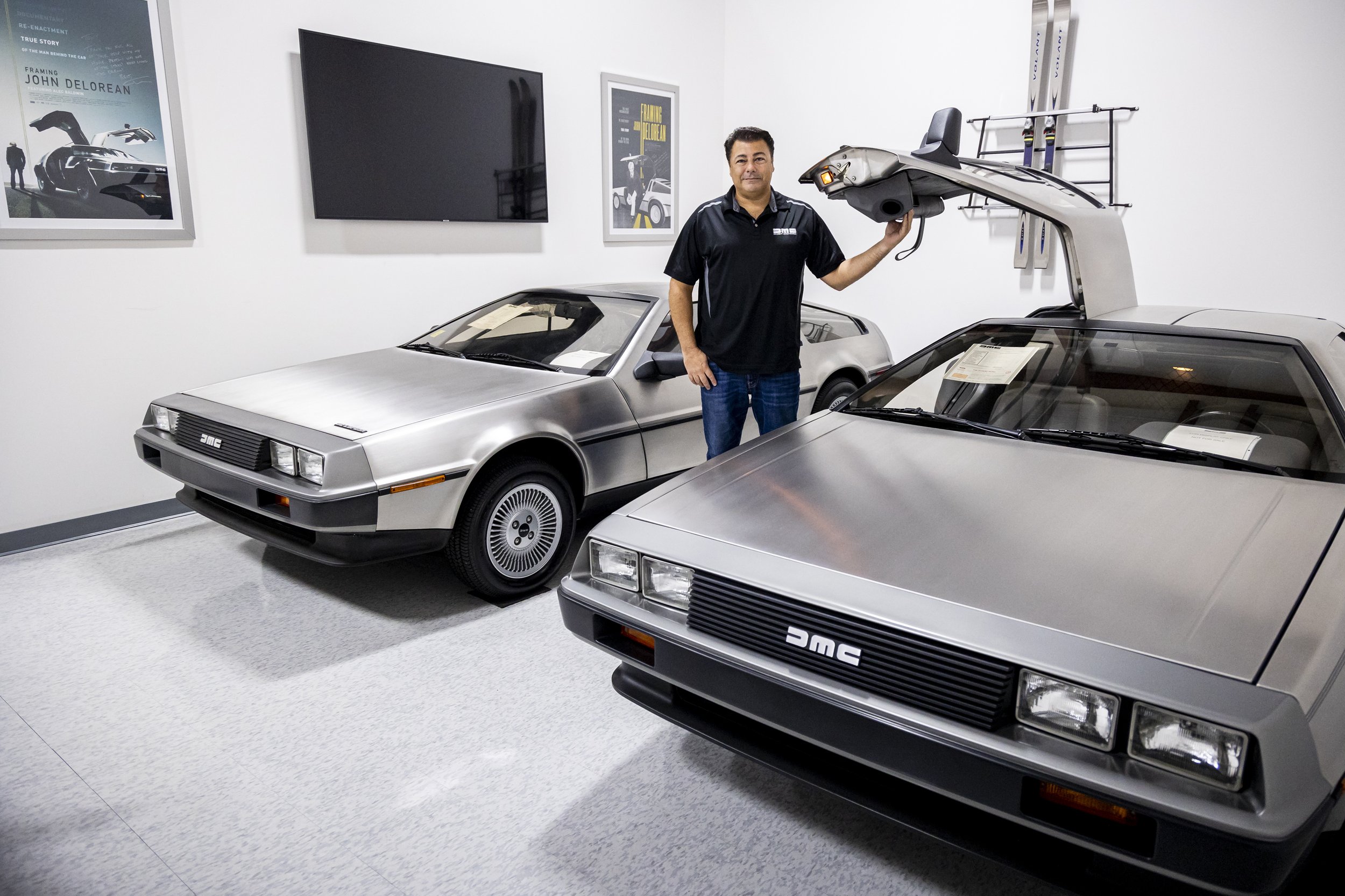  Tony Ierardi, owner of DeLorean at DeLorean Motor Company Florida, shows off his pristine DMC-12 that he is the original owner of in Orlando on Wednesday, Oct. 19, 2022. 