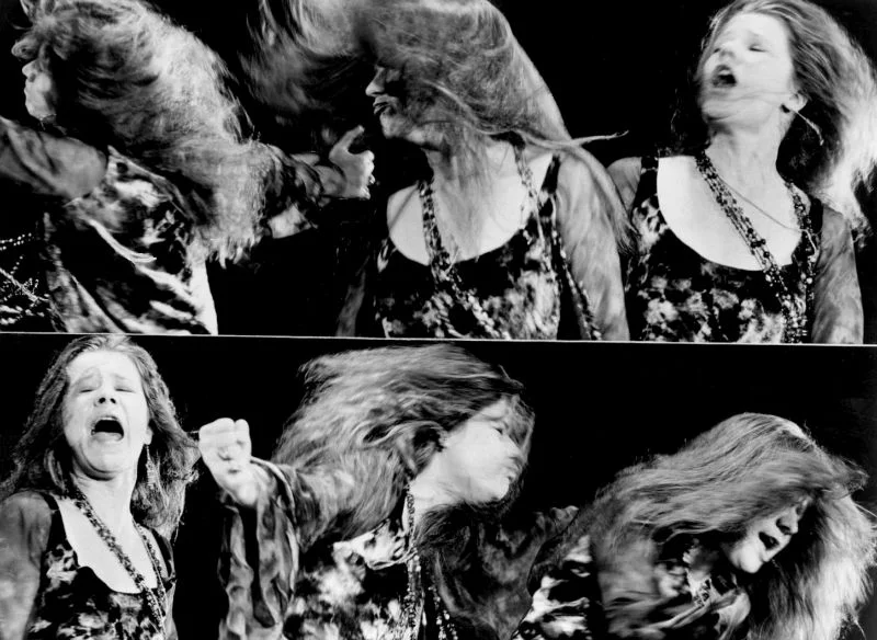 POETRYPearl at the Studio Micby Trish HopkinsonWriter of the Month