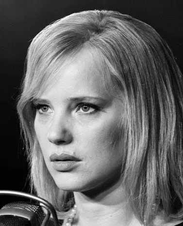 100 WORD FILM REVIEWS / Cold War