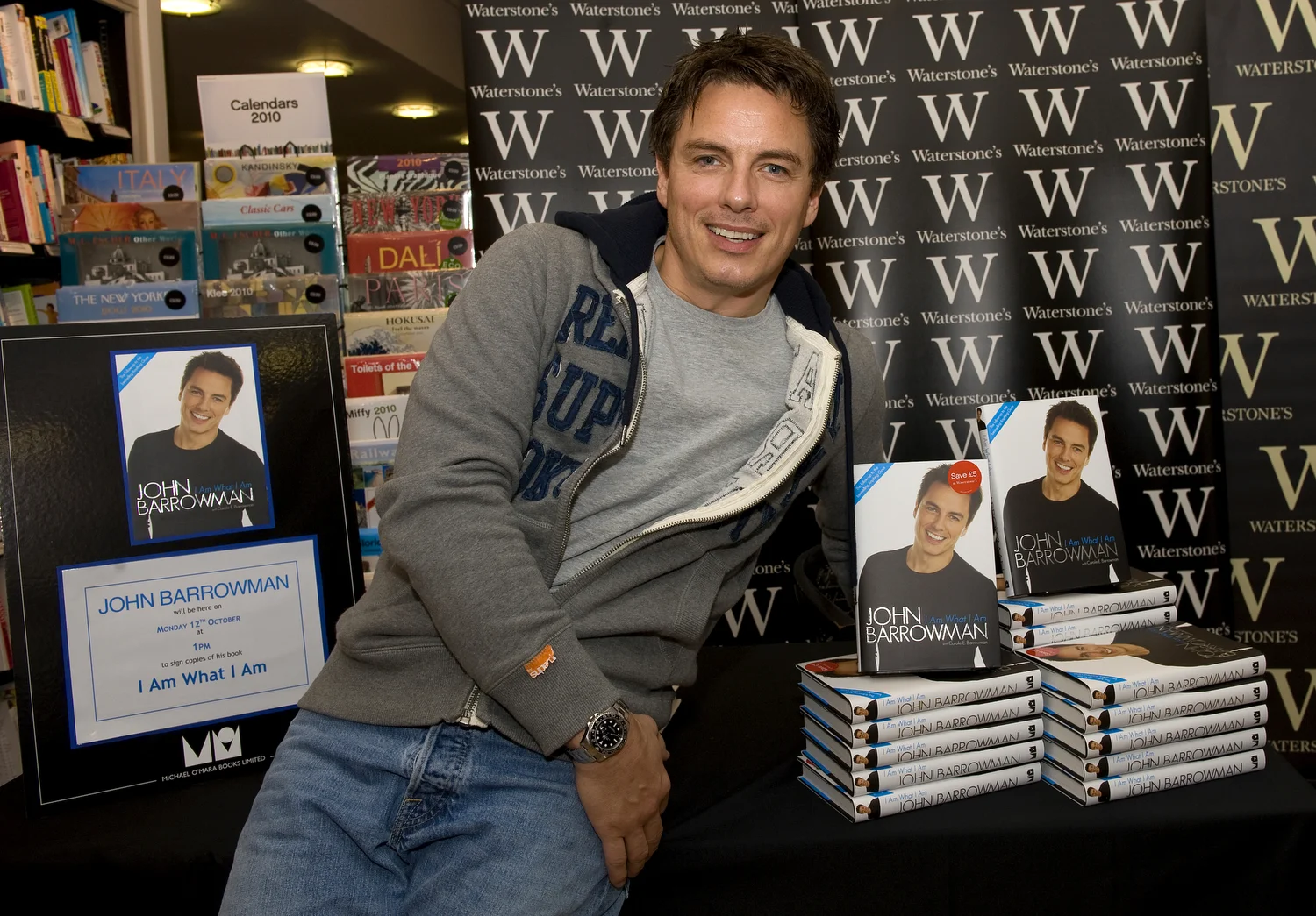 John_Barrowman_Signing.JPG