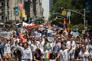 New+York+Gay+Pride+Display+During+Annual+Parade+Qo_3xYyUaYBl