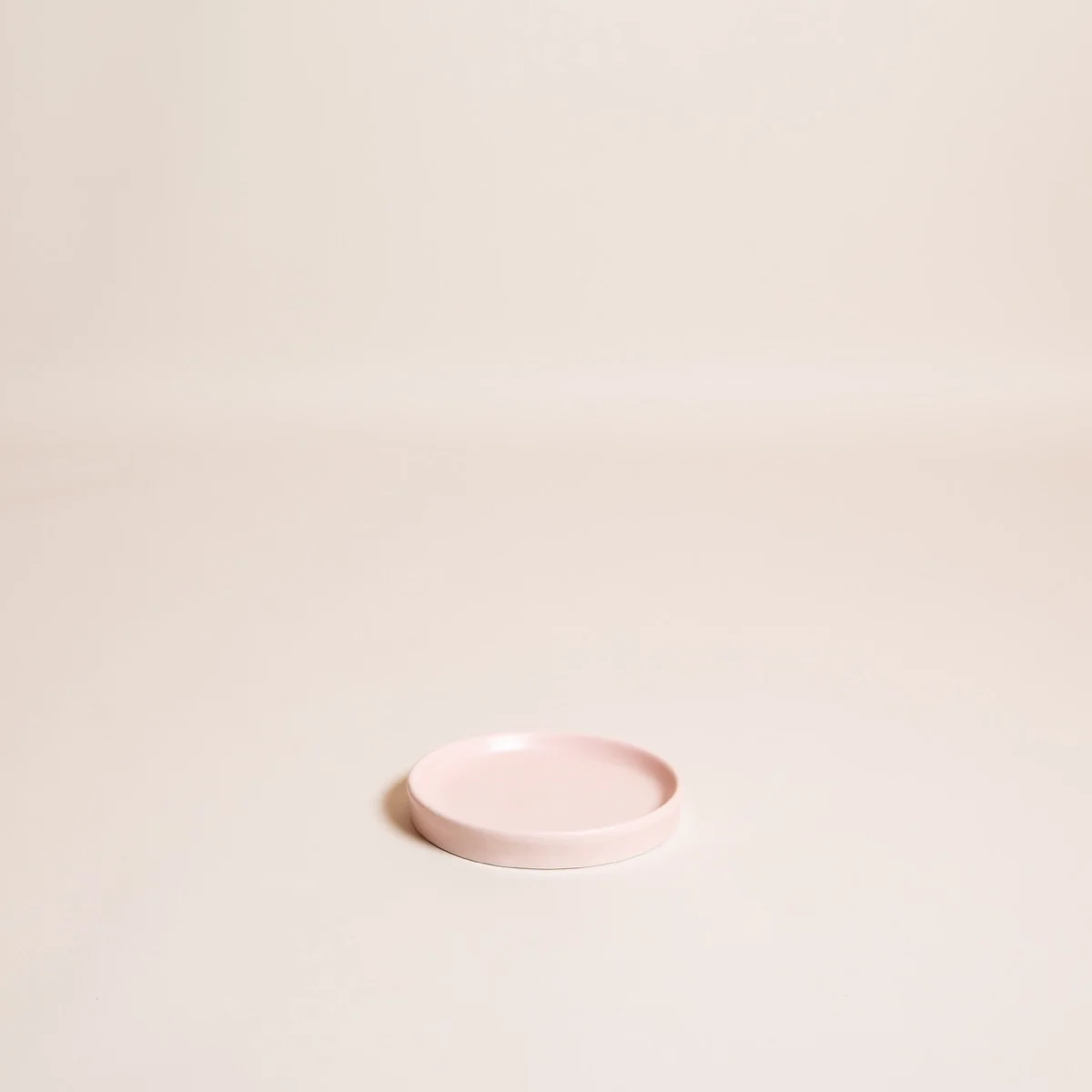 4_Saucer-Blush.jpg