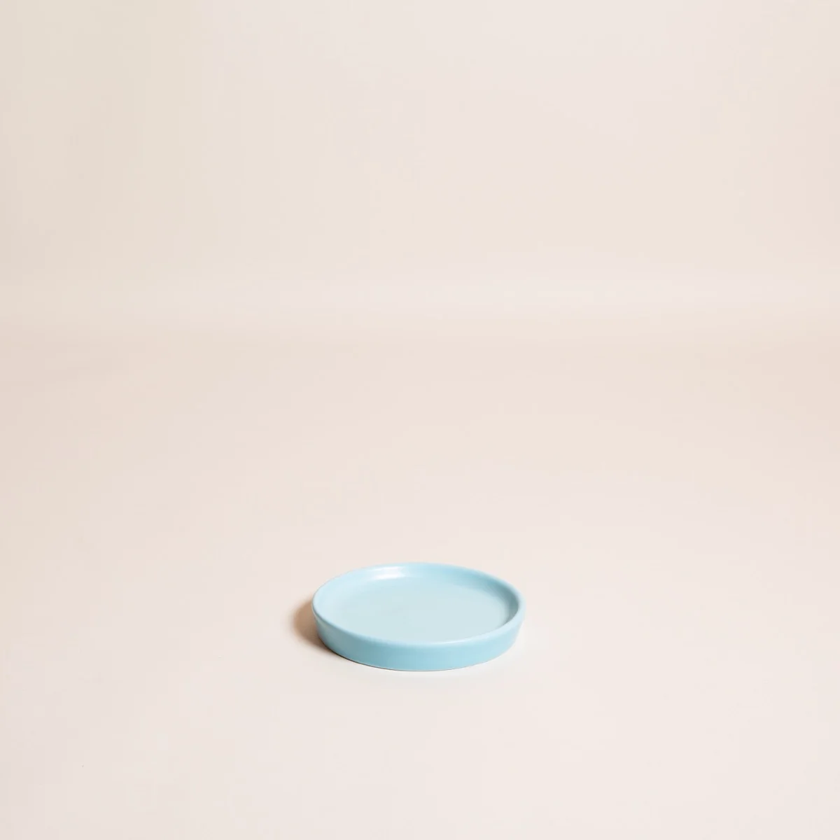 4_Saucer-Sky.jpg
