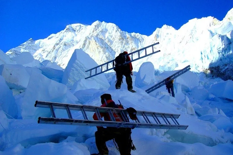 icefall-docs-everest.jpg